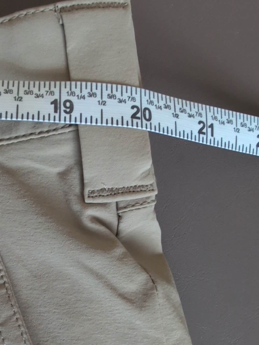 Orvis Men's Tan Performance Hybrid Shorts - Picture 7 of 9